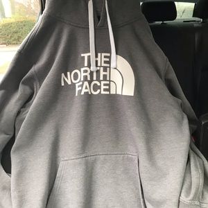 Men’s brand new medium gray the north face hoodie
